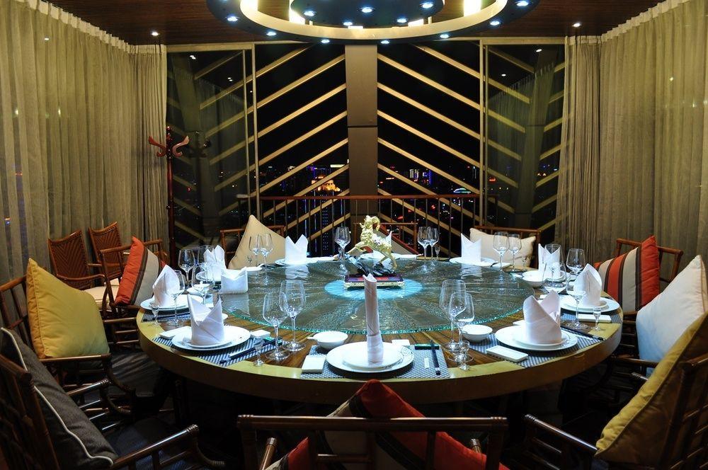 סניה Joya International Hotel מראה חיצוני תמונה