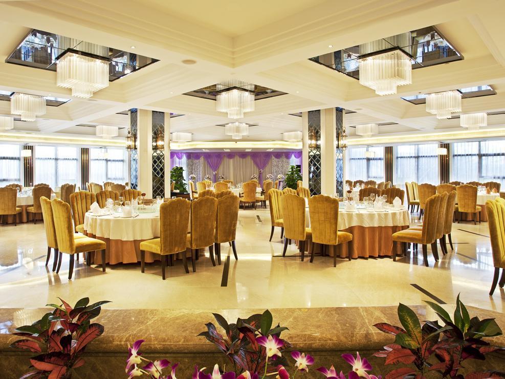 סניה Joya International Hotel מראה חיצוני תמונה