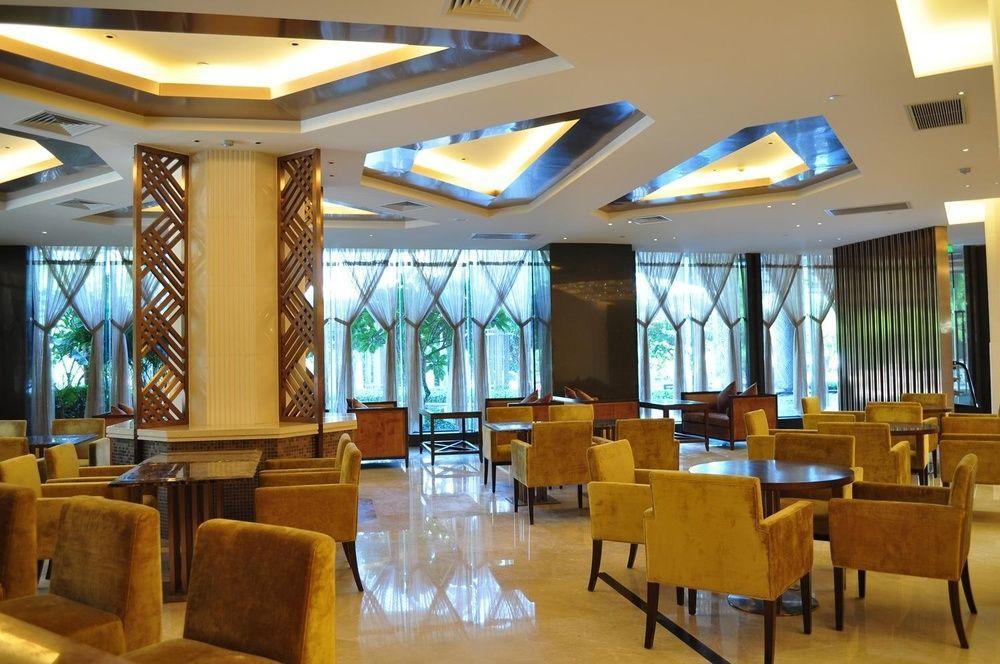 סניה Joya International Hotel מראה חיצוני תמונה