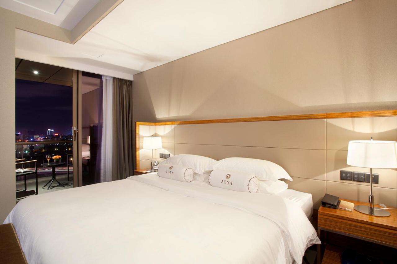 סניה Joya International Hotel מראה חיצוני תמונה