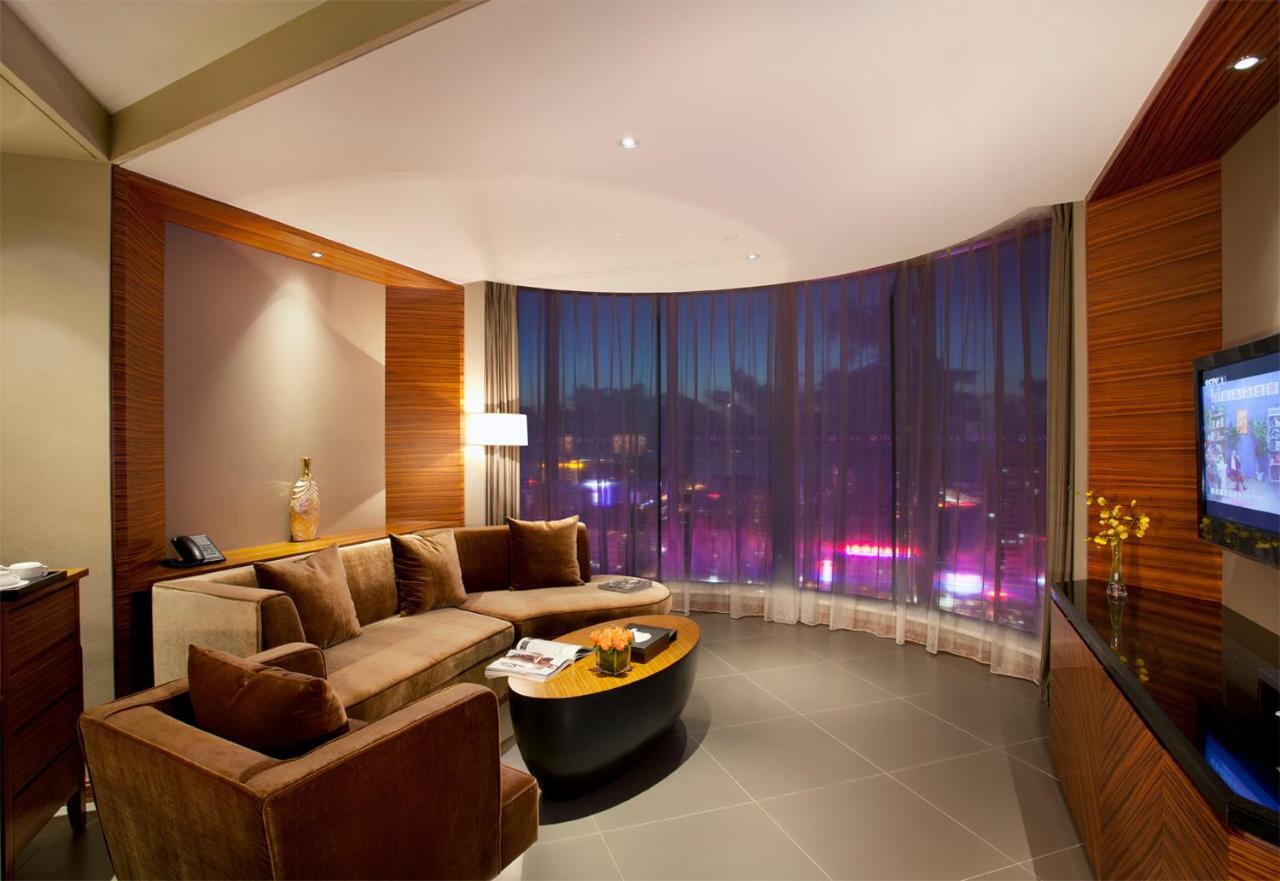 סניה Joya International Hotel מראה חיצוני תמונה