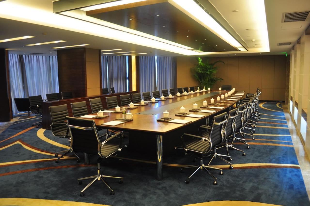 סניה Joya International Hotel מראה חיצוני תמונה