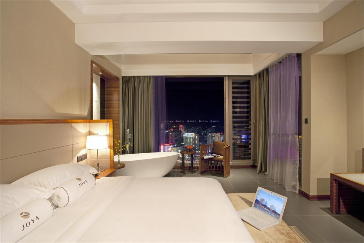 סניה Joya International Hotel מראה חיצוני תמונה
