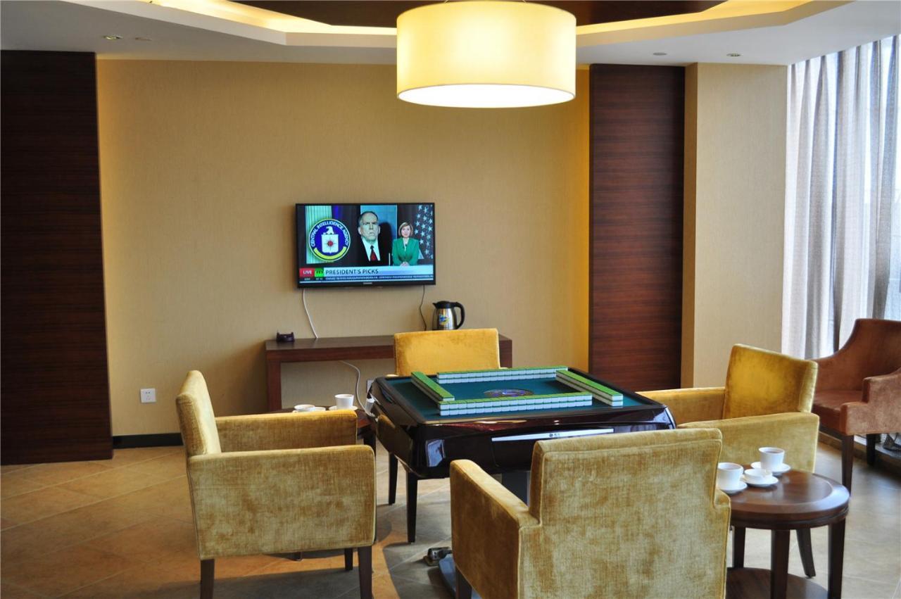 סניה Joya International Hotel מראה חיצוני תמונה