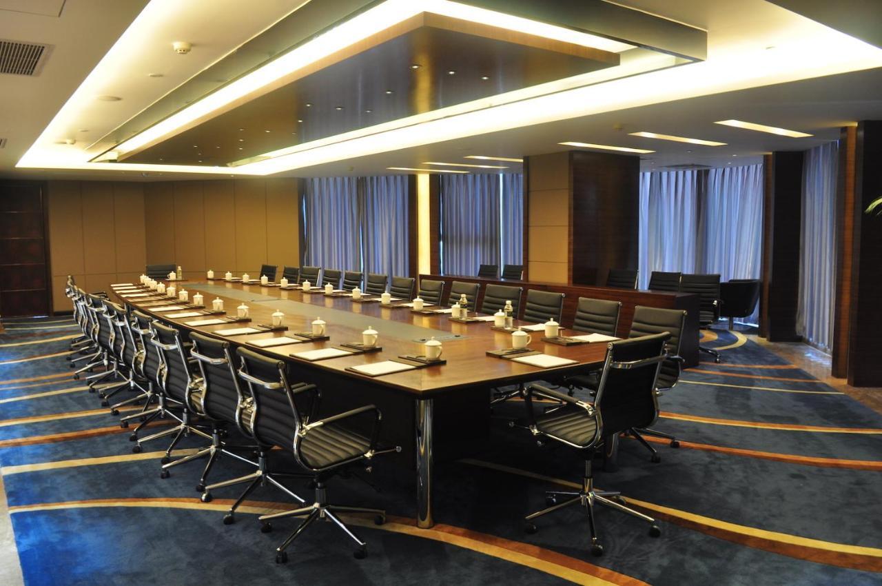 סניה Joya International Hotel מראה חיצוני תמונה